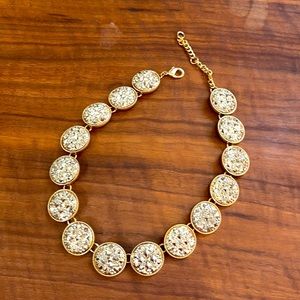 Beautiful adjustable sparkly antique necklace. Wore once. Excellent condition.